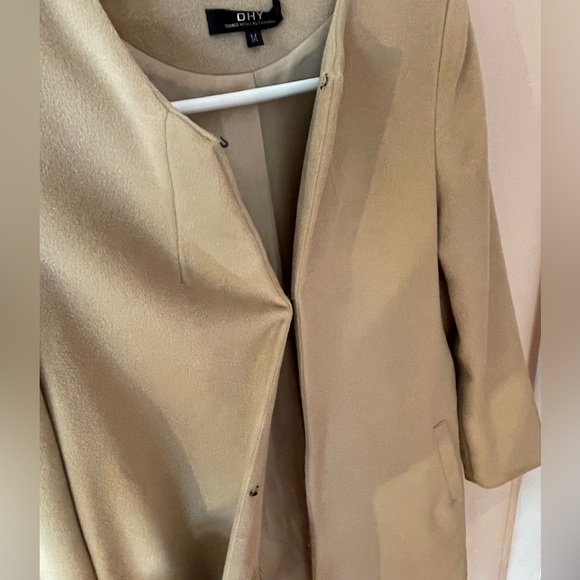 DHY Camel Pea Coat - Picture 2 of 3